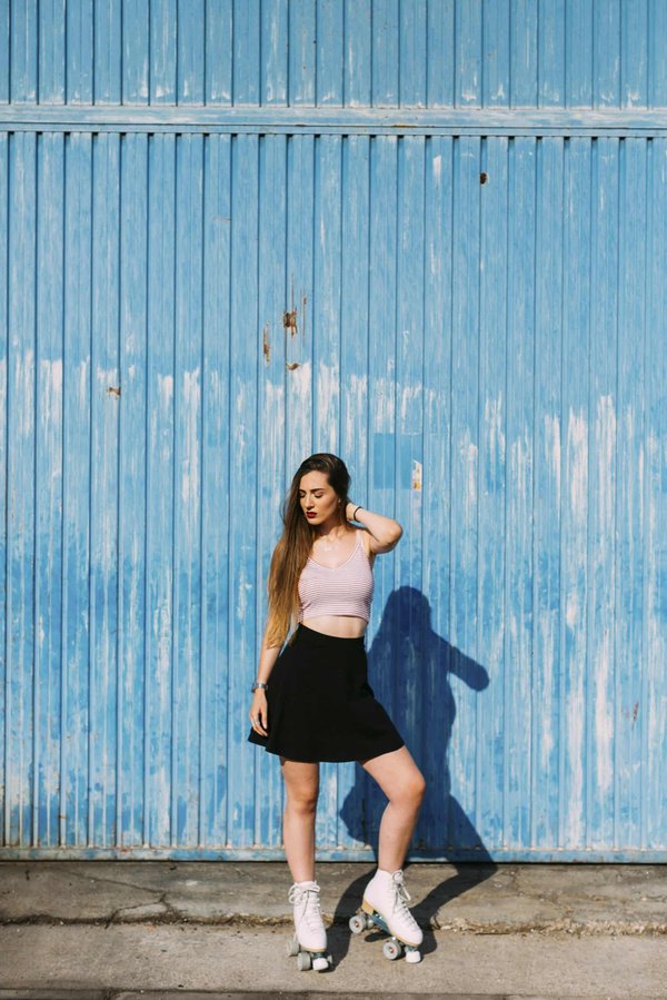 How to Style a Monochromatic Outfit with Textural Contrasts for the Office?